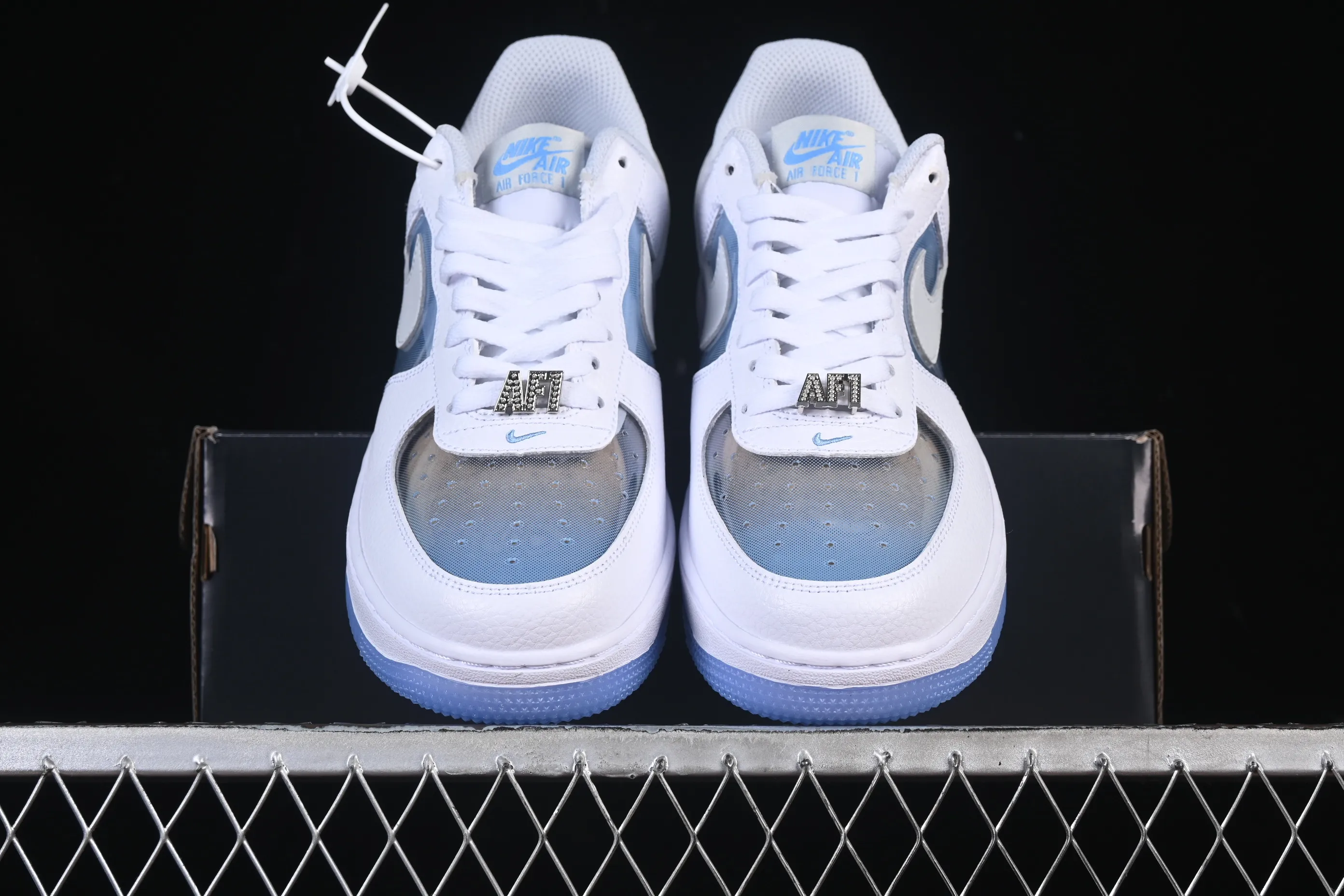 All categories Nk Air Force 1 Air Force series Nk Air Force 1 Low Air Force low-top Nike Air Force 1'07 Low Air Force 1 low-top casual sneakers IB5724-100